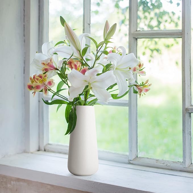 D'vine Dev 11 Inch Ceramic Flower Vase Textured Finishing, Minimalist Design - Image 7