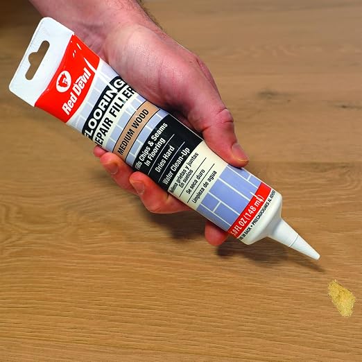 Red Devil 056025 Flooring Repair Filler, 5 oz., Medium Wood, 4 Pack - Image 5