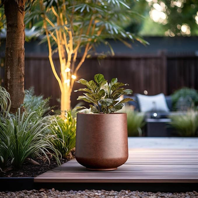Kante Large Round Curved Rusty Concrete Planter 16.5" Dia, Outdoor | Rubber Plug - Image 3