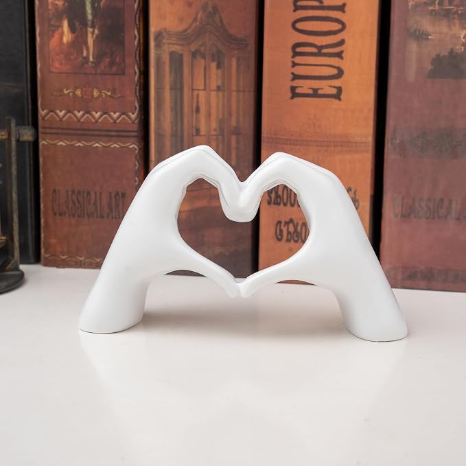 Small Heart Hands Sculpture Decor - Image 3