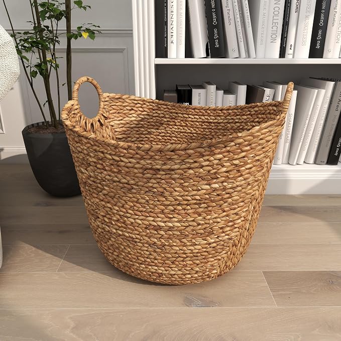 Deco 79 Seagrass Storage Basket, Large Woven Basket, baskets - Image 9