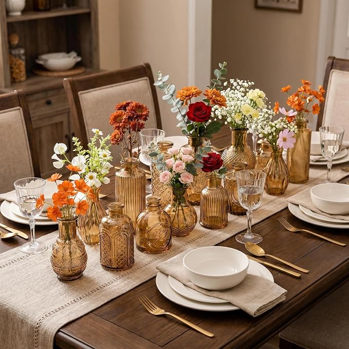 Mini Bud Vases As Wedding Centerpieces - Image 5