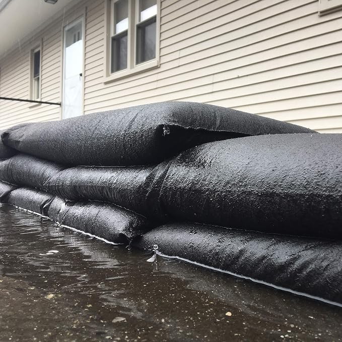 Quick Dam 12" x 24" Water Activated Flood Bags - Image 11