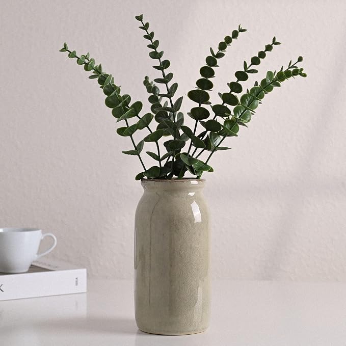 VICTOR & TERESA Rustic Green Vase - Image 3