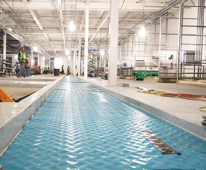 Trimaco 10 mil Aqua Shield Surface Protector, 36-inch x 393-feet - Image 2