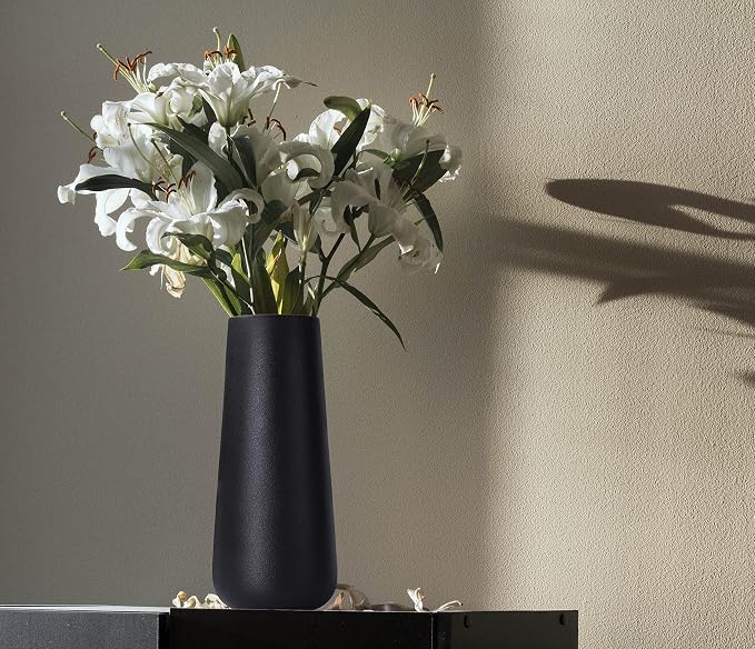 D'vine Dev 11 Inch Ceramic Flower Vase Textured Finishing, Minimalist Design - Image 4